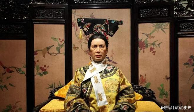 李莲英：从八岁进宫到慈禧身边红人，揭秘其成功的秘密