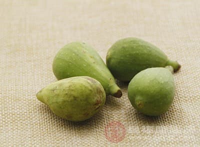 无花果的功效与禁忌：三道美味食谱详解