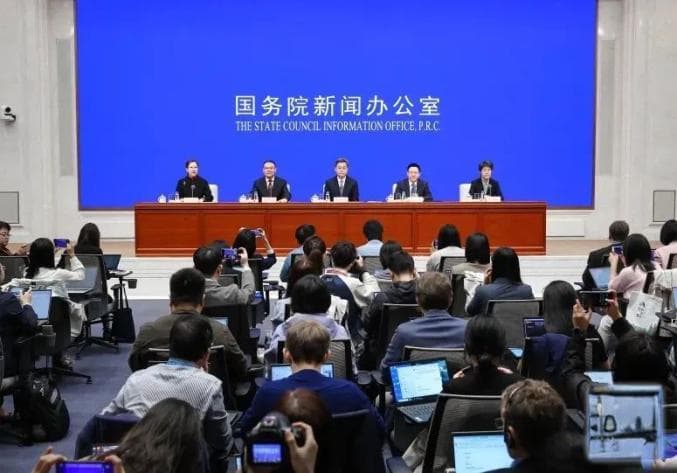 国家奖学金提高至1万元！“你只管读书，剩下的交给国家！”