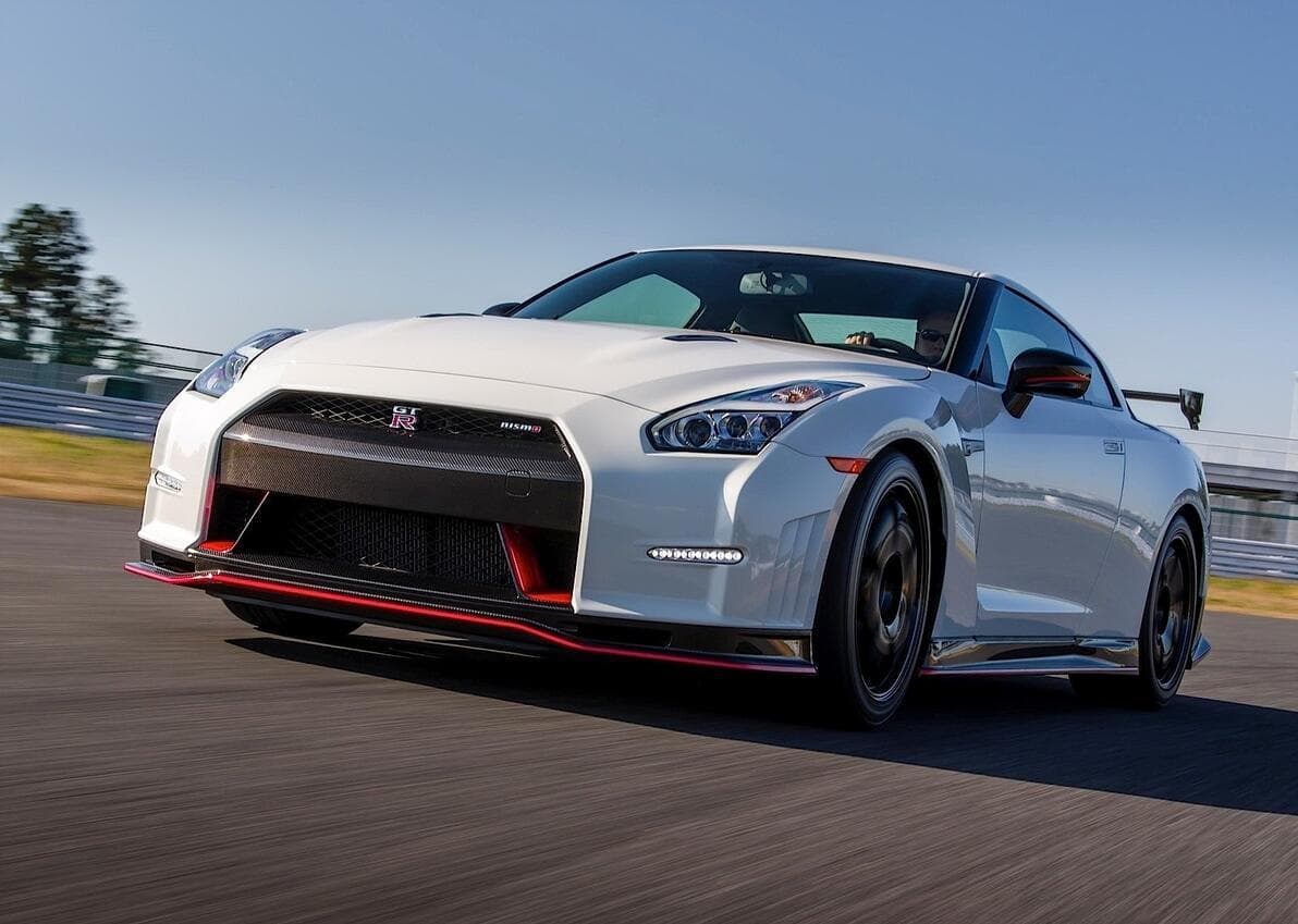 “寂静之后，野兽出笼”——日产GTR R35
