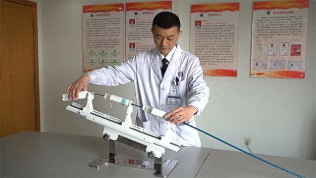 全国首例！长海医院成功实施新型二尖瓣微创修复手术
