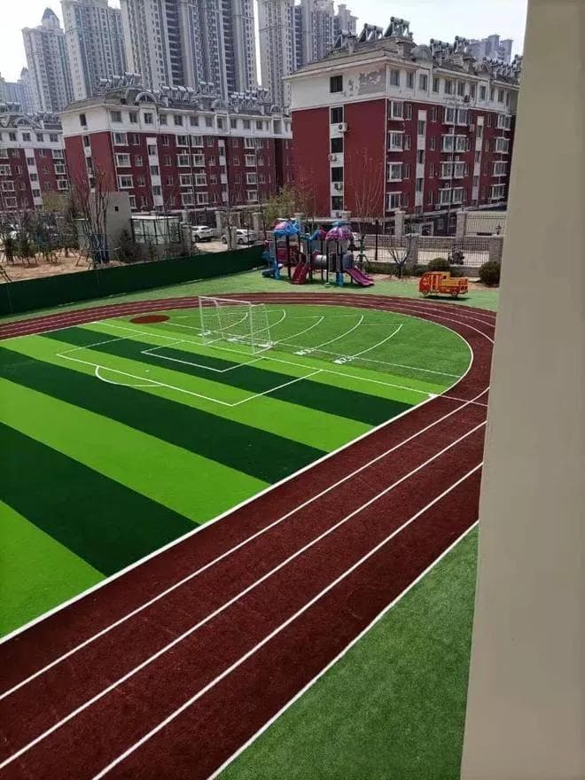 足球场多类型人造草坪全面解析