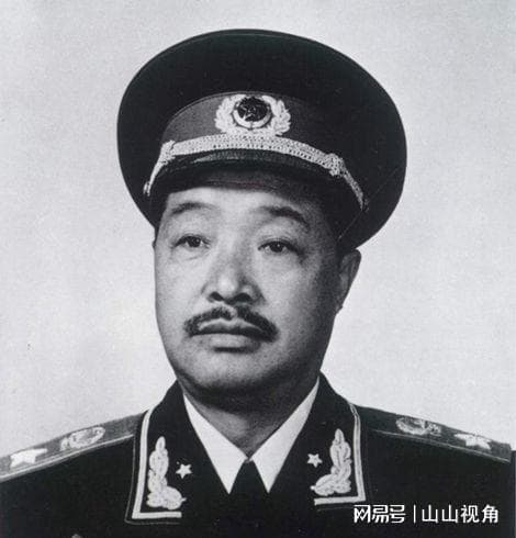 贺龙元帅的大侠世家背景以及他小时候的故事