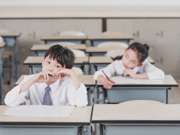 吃饭的桌子刷什么油漆？家居装修选油漆指南