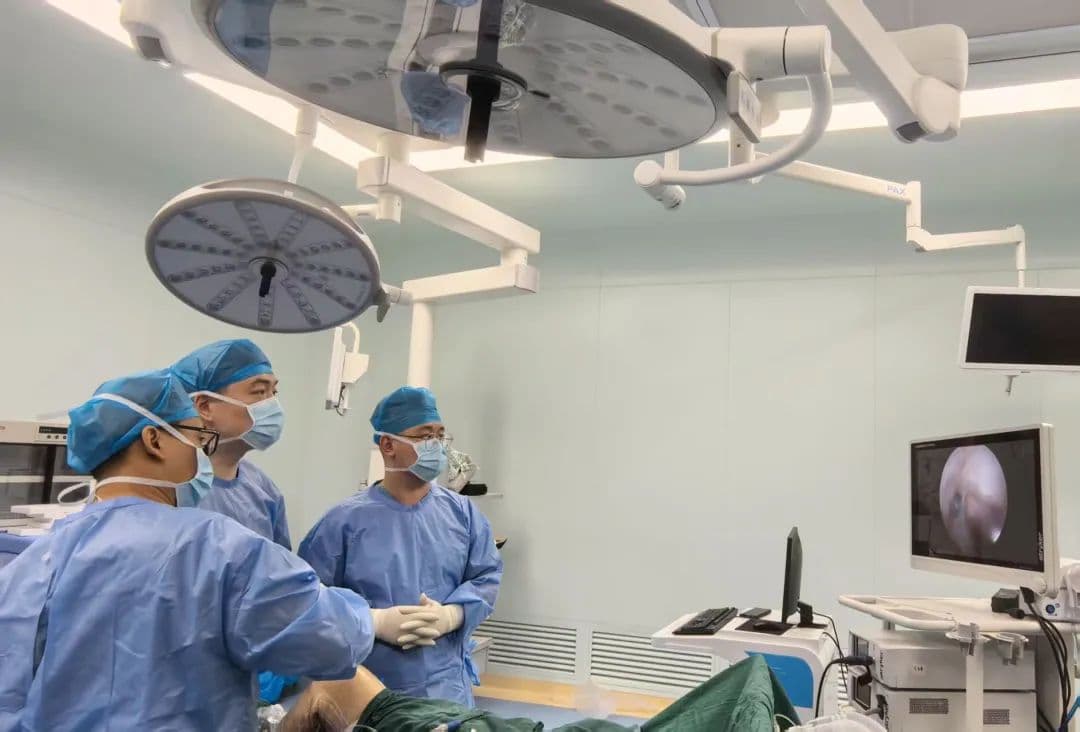 省内首例！市三院运动医学科完成功能性双束前交叉韧带重建术