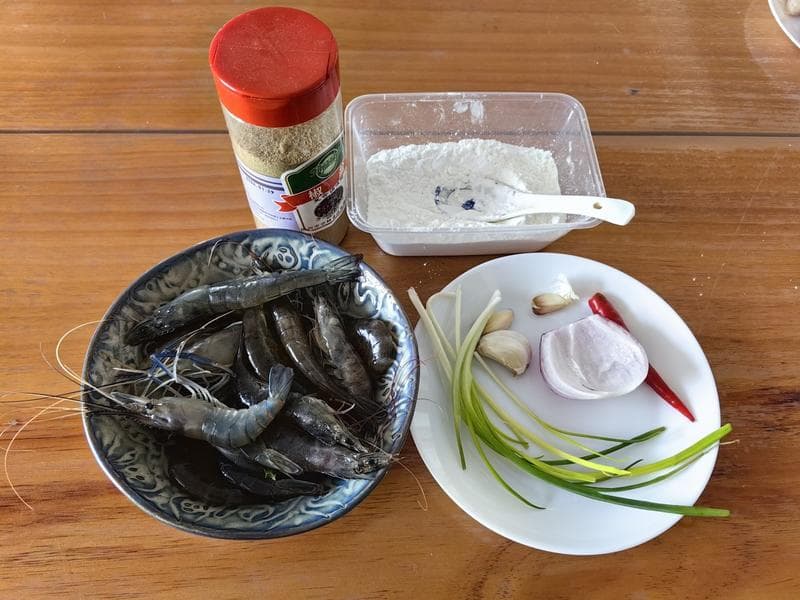 蒜香椒盐大虾