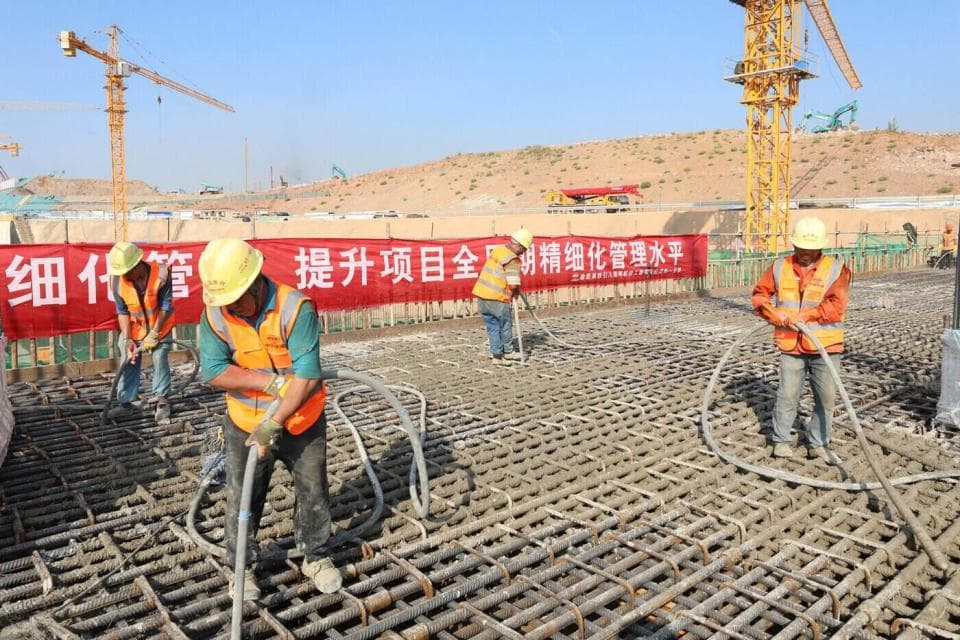 渝昆高铁长水机场站建设取得重要突破