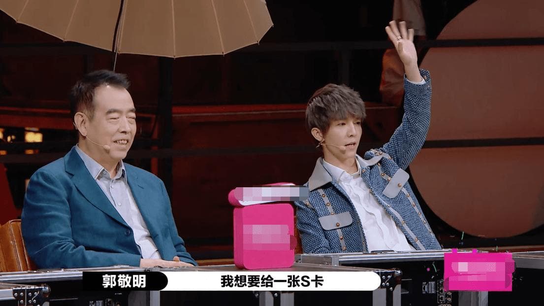 李成儒怒怼郭敬明：《演员请就位》争议背后的演艺圈困境