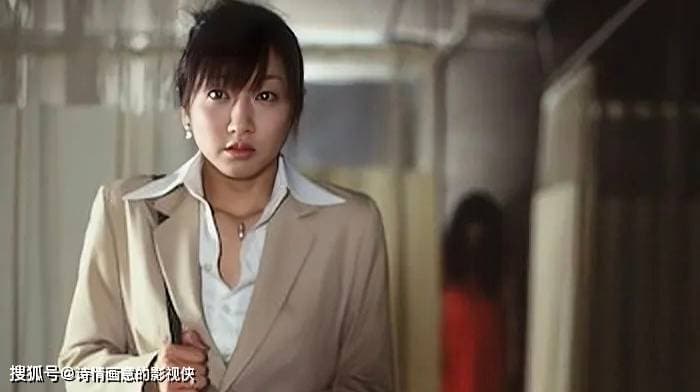 重口味恐怖电影《裂口女：感官病房》——恐怖下的深层恐惧与身份探寻