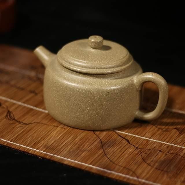 揭秘紫砂壶和紫陶壶的成型工艺大不同