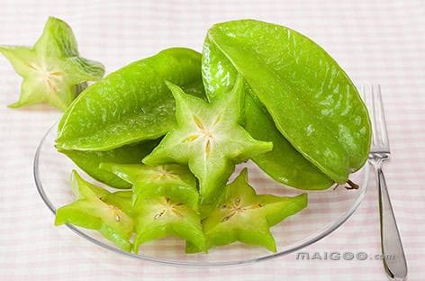 杨桃的功效与食用指南：从挑选到保存的全方位解析