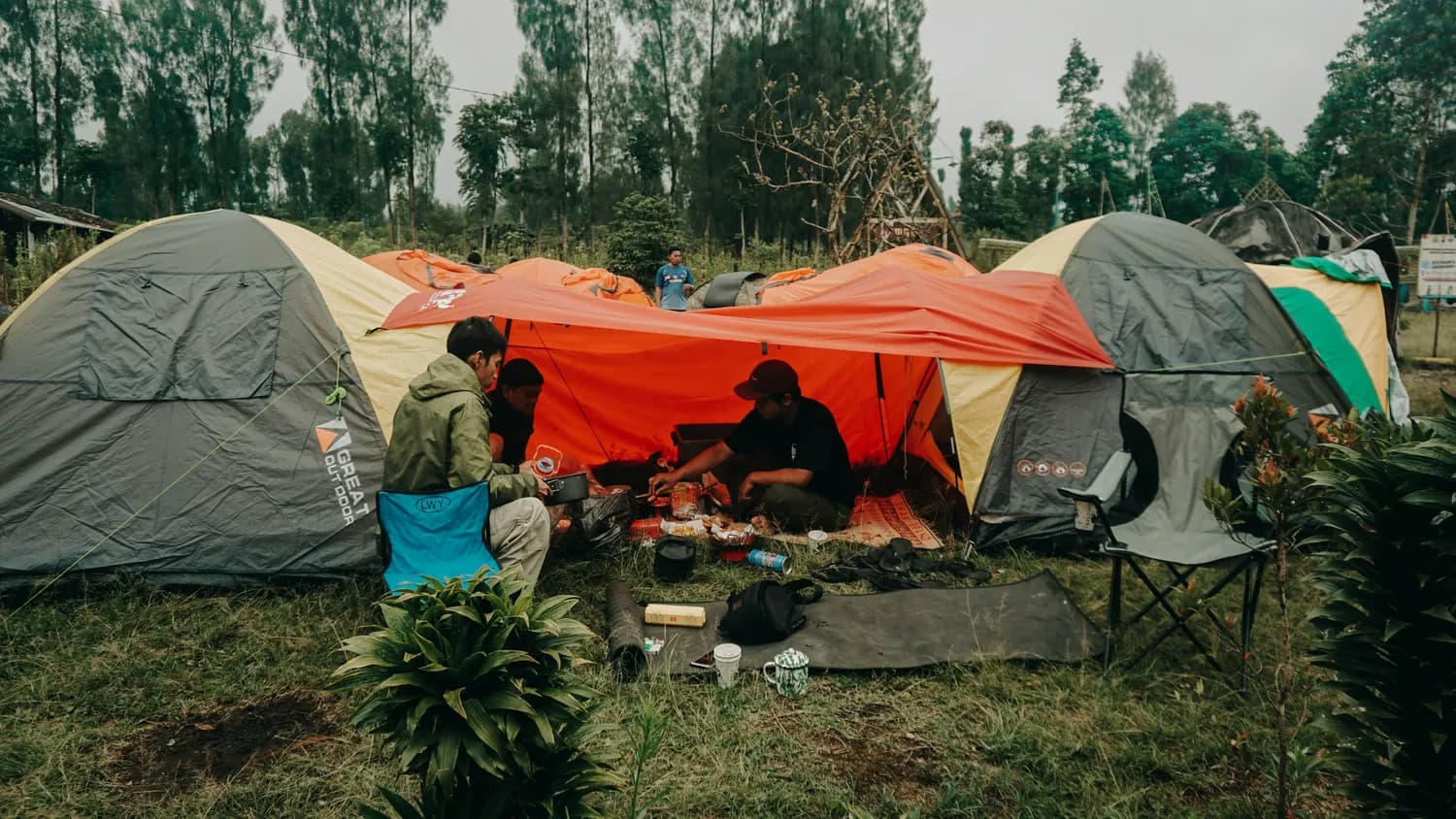云南红十字救援队：灾害中的生命守护神