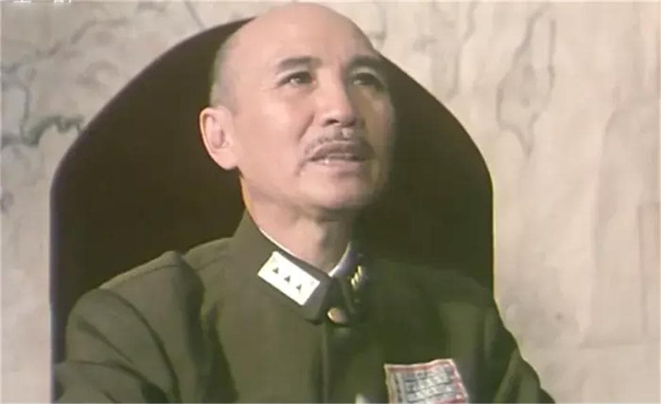 给“扮演蒋介石”的10位演员排座次：王劲松第9，陈道明第8