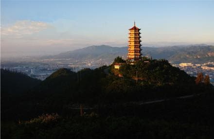 文山市：云南省东南部的璀璨明珠