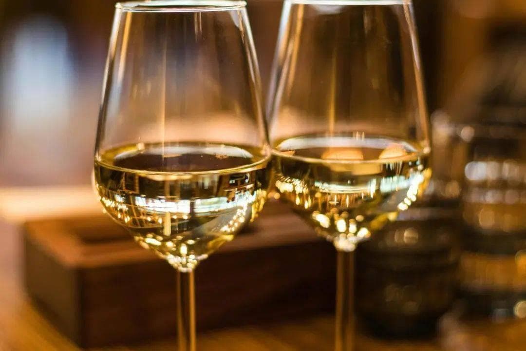 天津戒酒医院 你还不戒酒吗？带你了解长期酗酒导致酒精依赖！