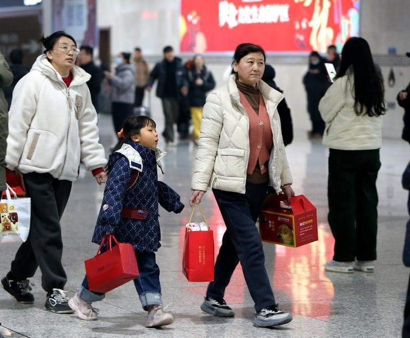 青少年不愿走亲戚？支招：春节亲友相聚如何与孩子们“打成一片”