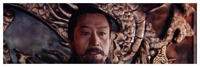 秦朝御史大夫权力有多大？动摇皇权权倾朝野，后世历代都引以为戒
