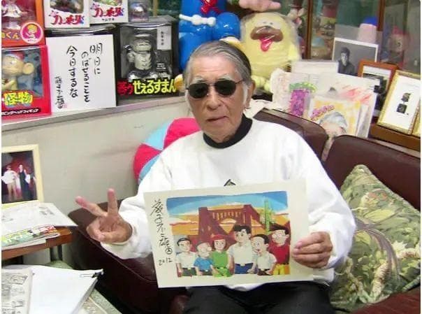 不该被低估的藤子不二雄A，曾经画过教员传
