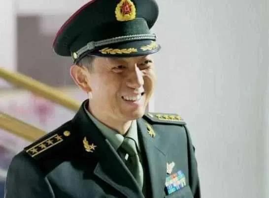 副师级军官有退休的吗？为什么绝大多数都是转业？