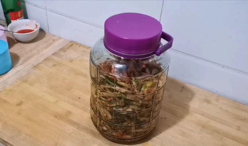辣萝卜条的腌制方法和步骤（几代人传承的老手艺，腌辣萝卜条）