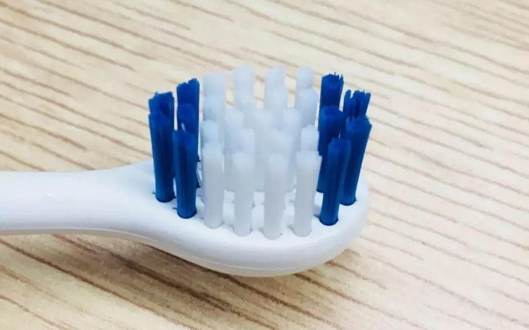 你的牙刷用对了吗？来看看如何科学地使用牙刷吧