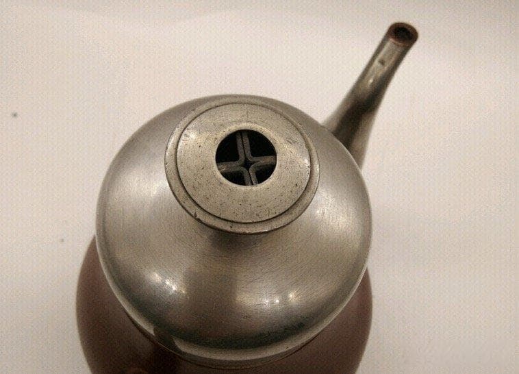 锡嘴茶壶怎么选？锡嘴茶壶寓意是什么？