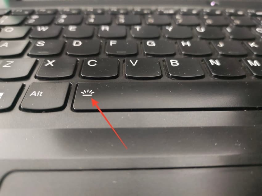 如何在 Windows 11 中控制键盘背光设置