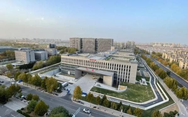 增设周末门诊、AI儿科医生“上岗”……带娃看病更方便了！