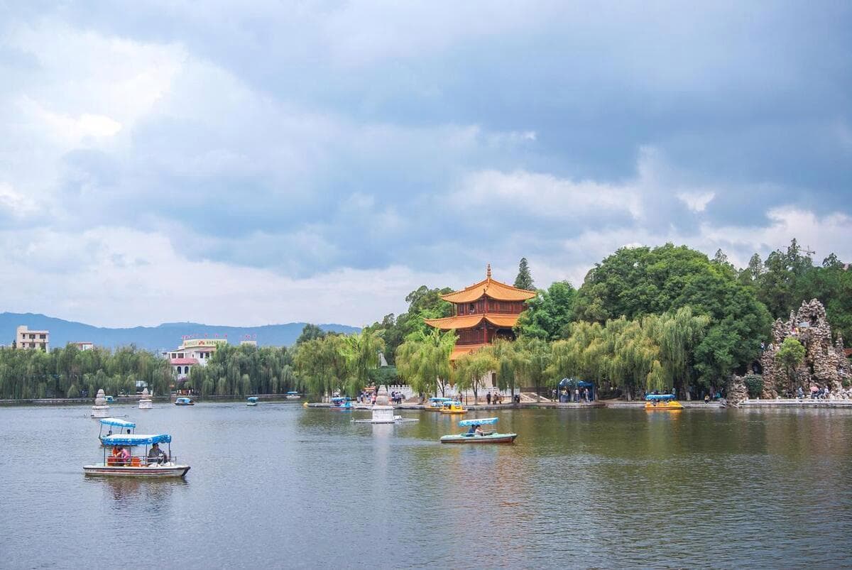昆明周边一日游，替你分析8个不同景点，每一个地方都有不同优势