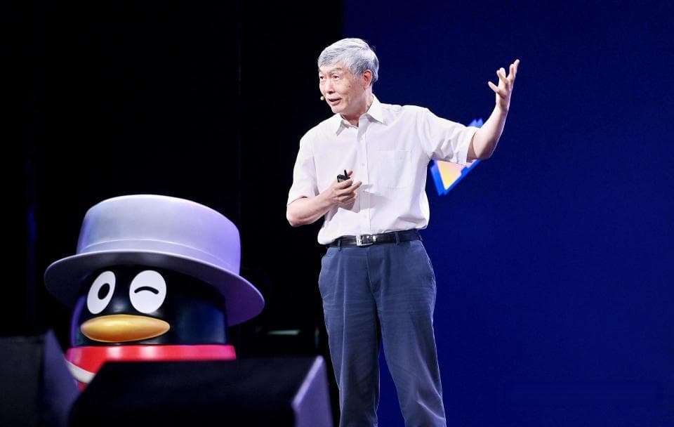 如何玩转AI？腾讯科学小会专家发声：互动关键是提出好问题