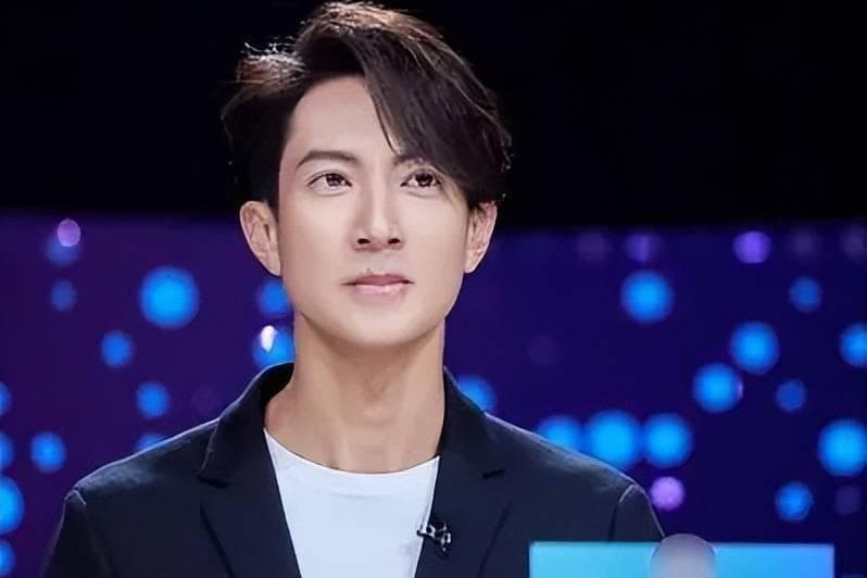 吴尊曝心率38次/分，医生：低于50次/分需就医