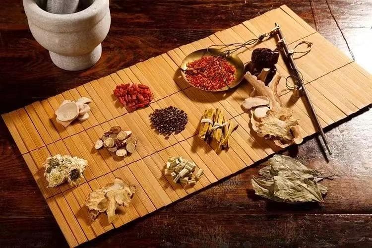 中药涂擦疗法在Ⅰ、Ⅱ期压力性损伤中的应用