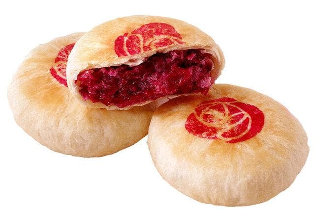 鲜花饼的做法及选购指南：酥脆可口的云南特色糕点