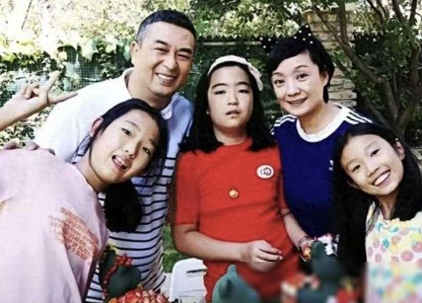 张嘉译一家：幸福家庭典范，坚韧与爱同行