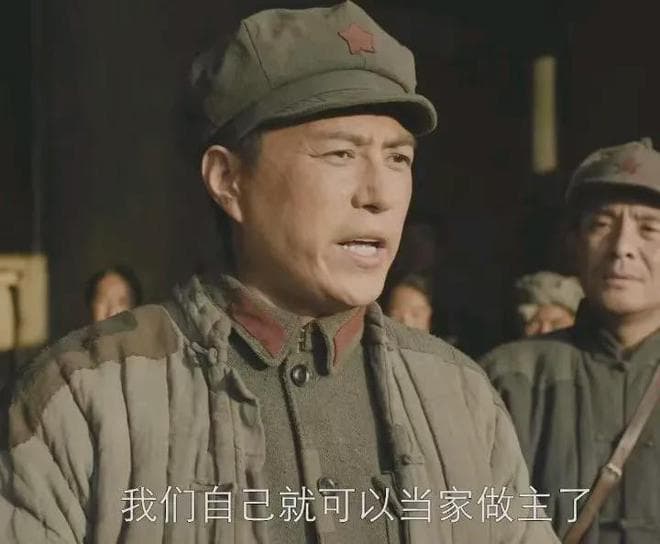《跨过鸭绿江》：历史人物塑造的艺术与温度