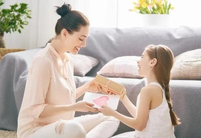 探望产妇送什么礼物？这份实用指南请收好