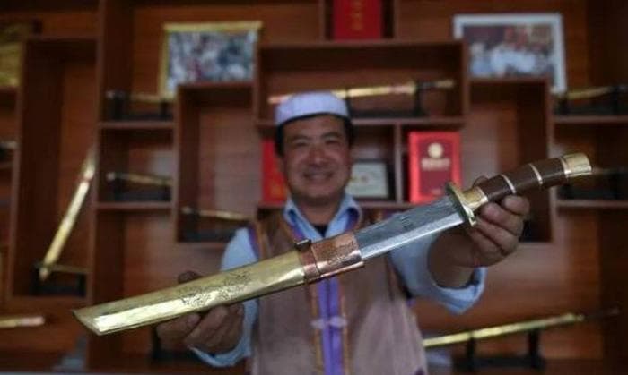 中国人口最少的10个民族，文化习俗各有特色，都能歌善舞