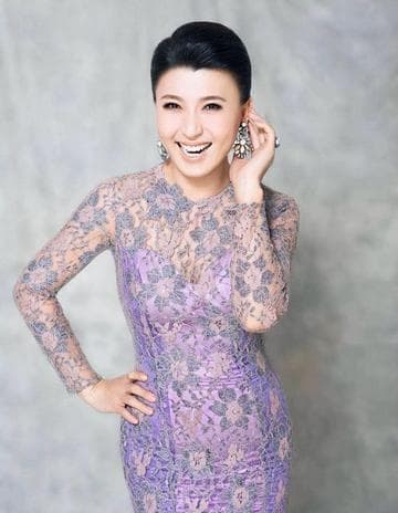 闫学晶《回家的路有多远》：从阳光女孩到阶下囚，演技令人震撼