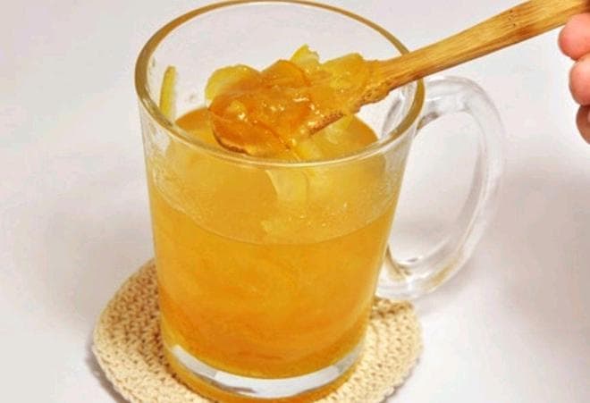 长期抽烟的人，适合喝什么茶？提醒这4种茶水，每天可以喝两杯