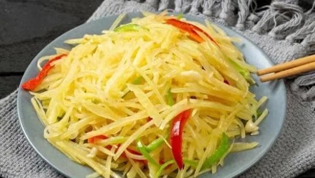 炒土豆丝谁不会？关键技巧在这里！