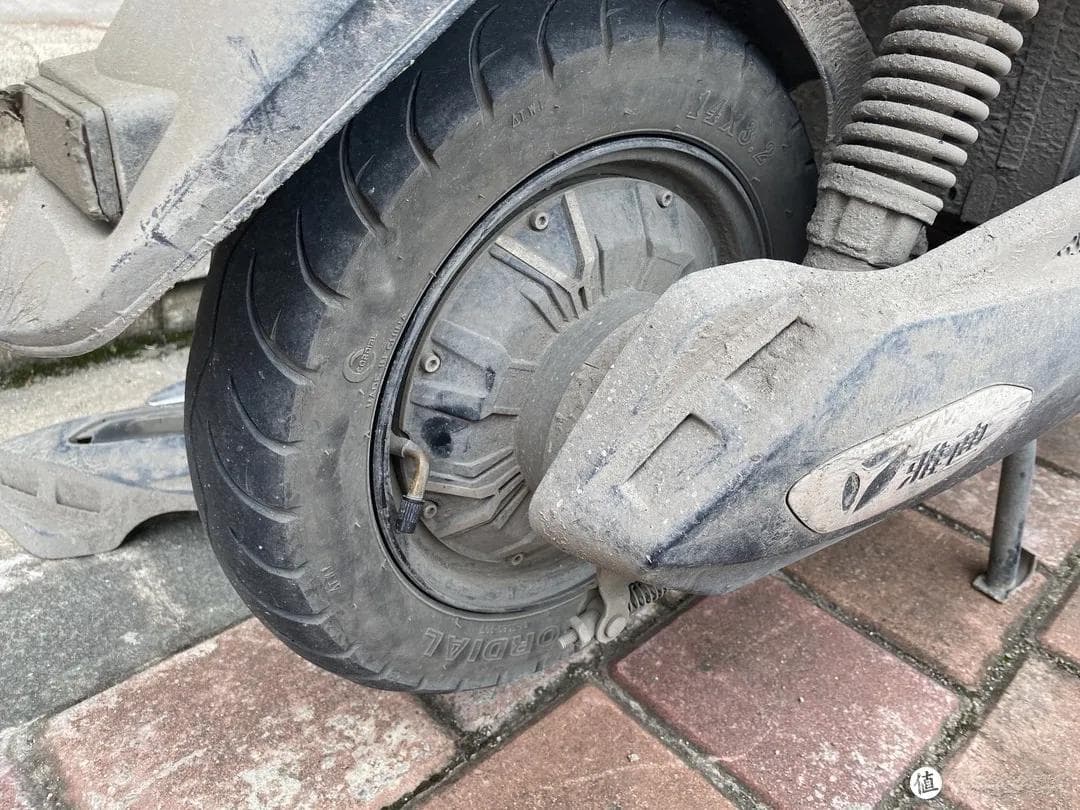 动手换一个电动车(真空)轮胎