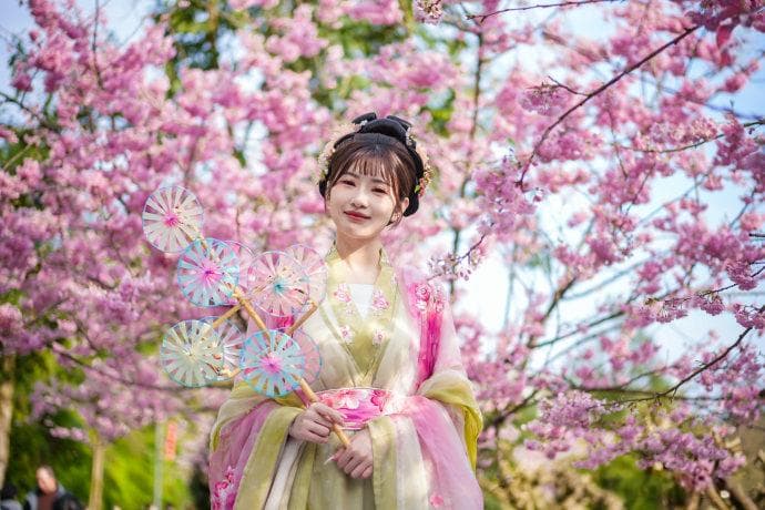 重庆赏花推荐：园博园的樱花开了，地铁直达免费开放，美照拍起来