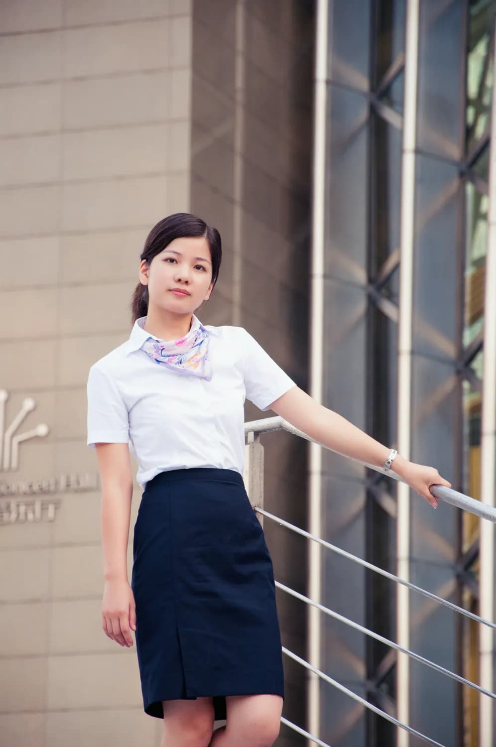坚韧创新双驱动，高艳诠释职场女性成长之道