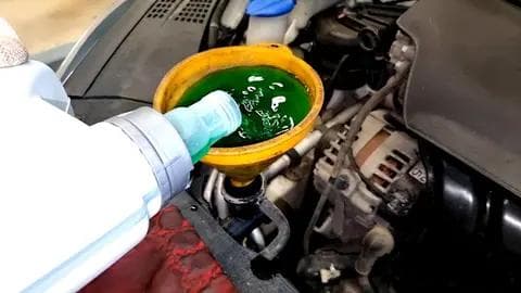 更换防冻液的5个误区：避免可延长发动机寿命