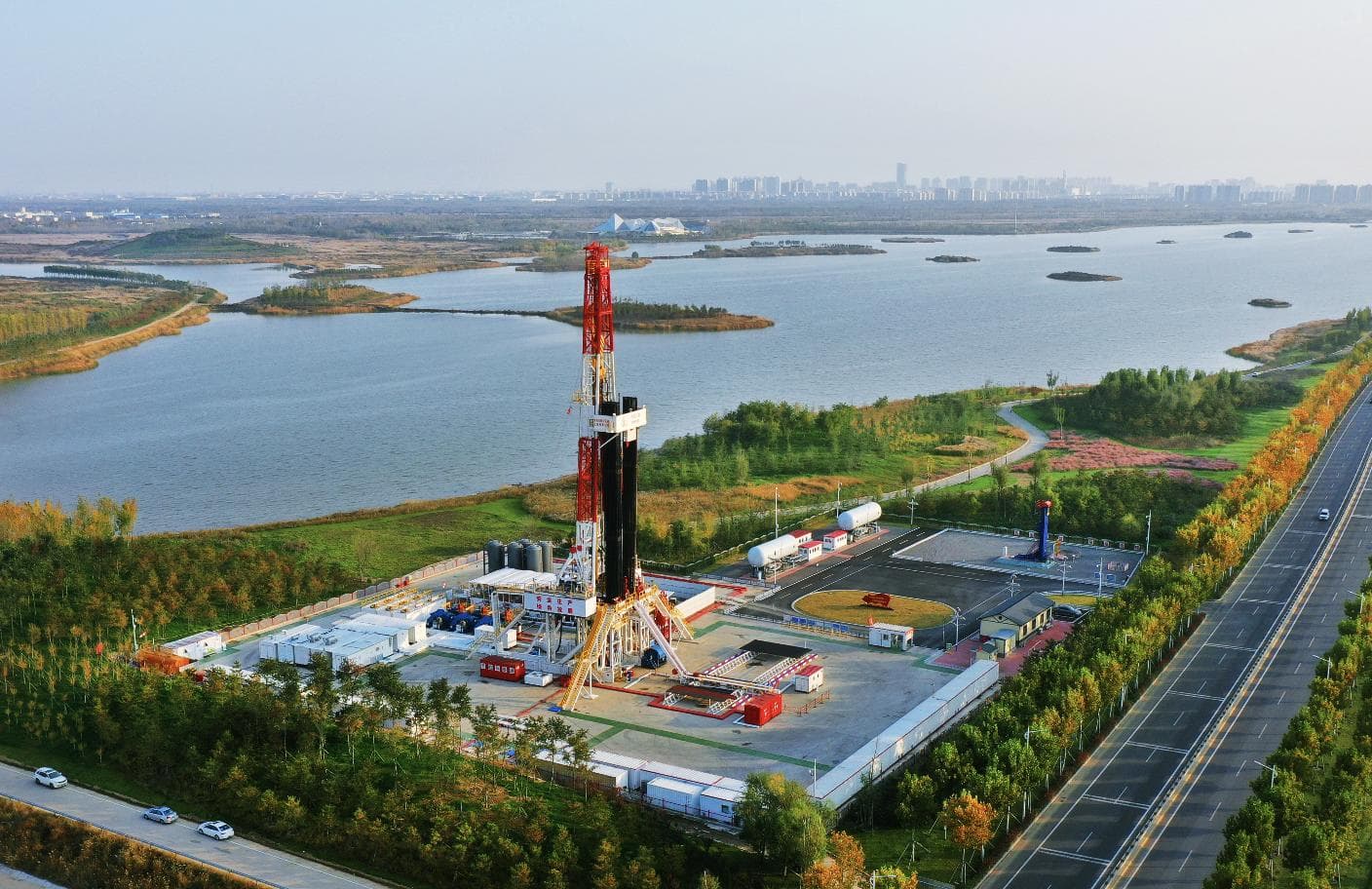 中国诞生两个页岩油田，新增地质储量超1.8亿吨