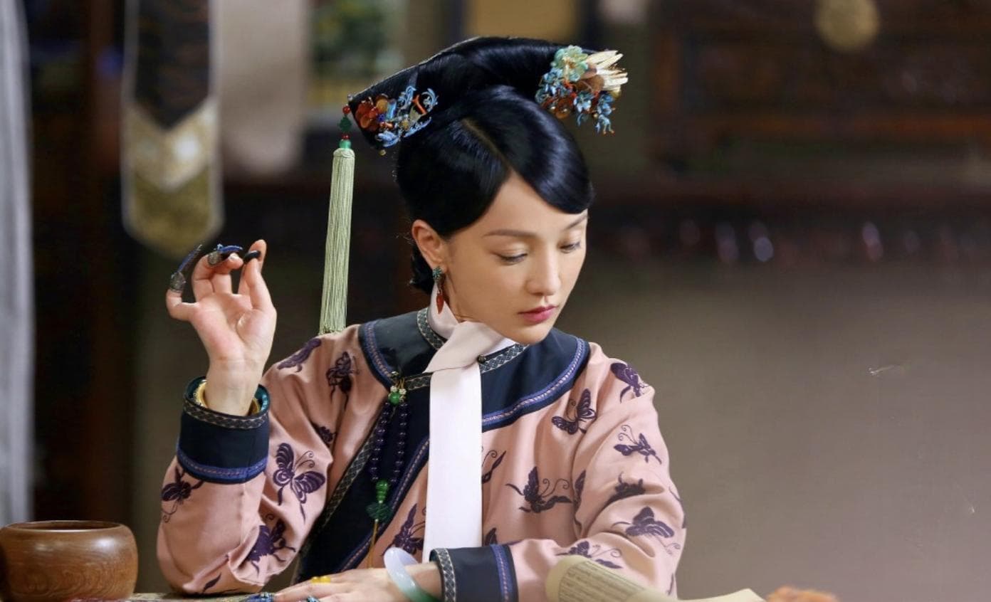 《如懿传》服饰揭秘：60年剧情浓缩300年清宫美学