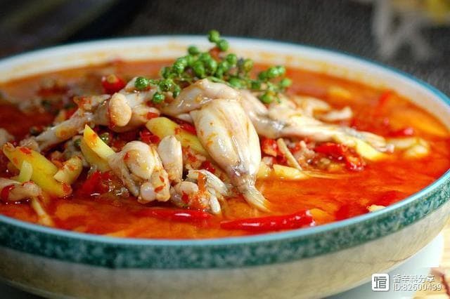 “不外传”的牛蛙秘制配方，“肉嫩不腥”关键5种香料，配方公开