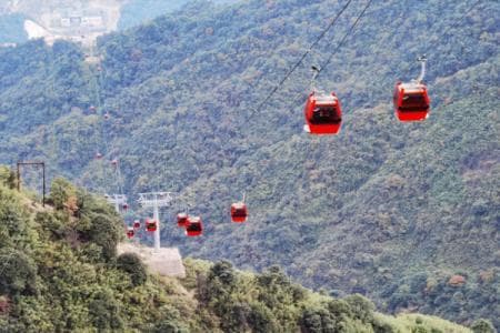 上饶铅山葛仙山风景区：道教名山的神秘与自然之美
