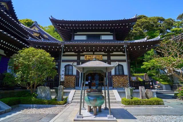 夏天就想到大海！去能观光又玩海的镰仓吧