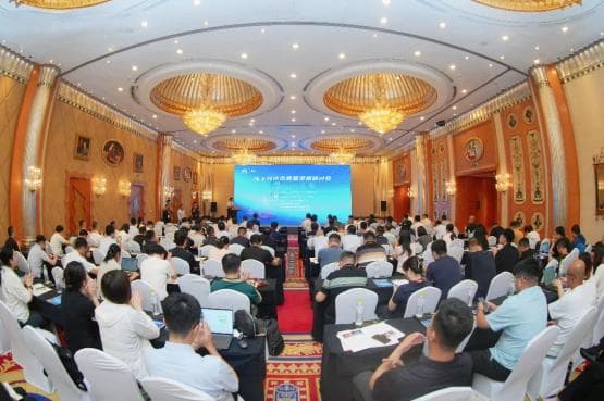 100兆瓦光伏项目收益率分析：技术进步推动经济效益提升